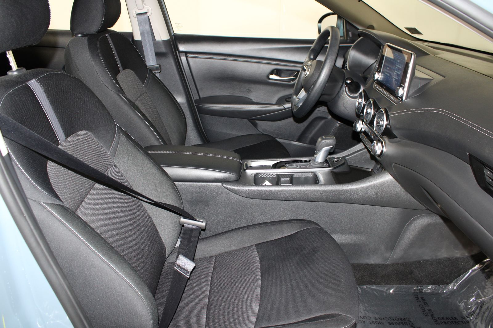 Used 2025 Gray Nissan SV image 13