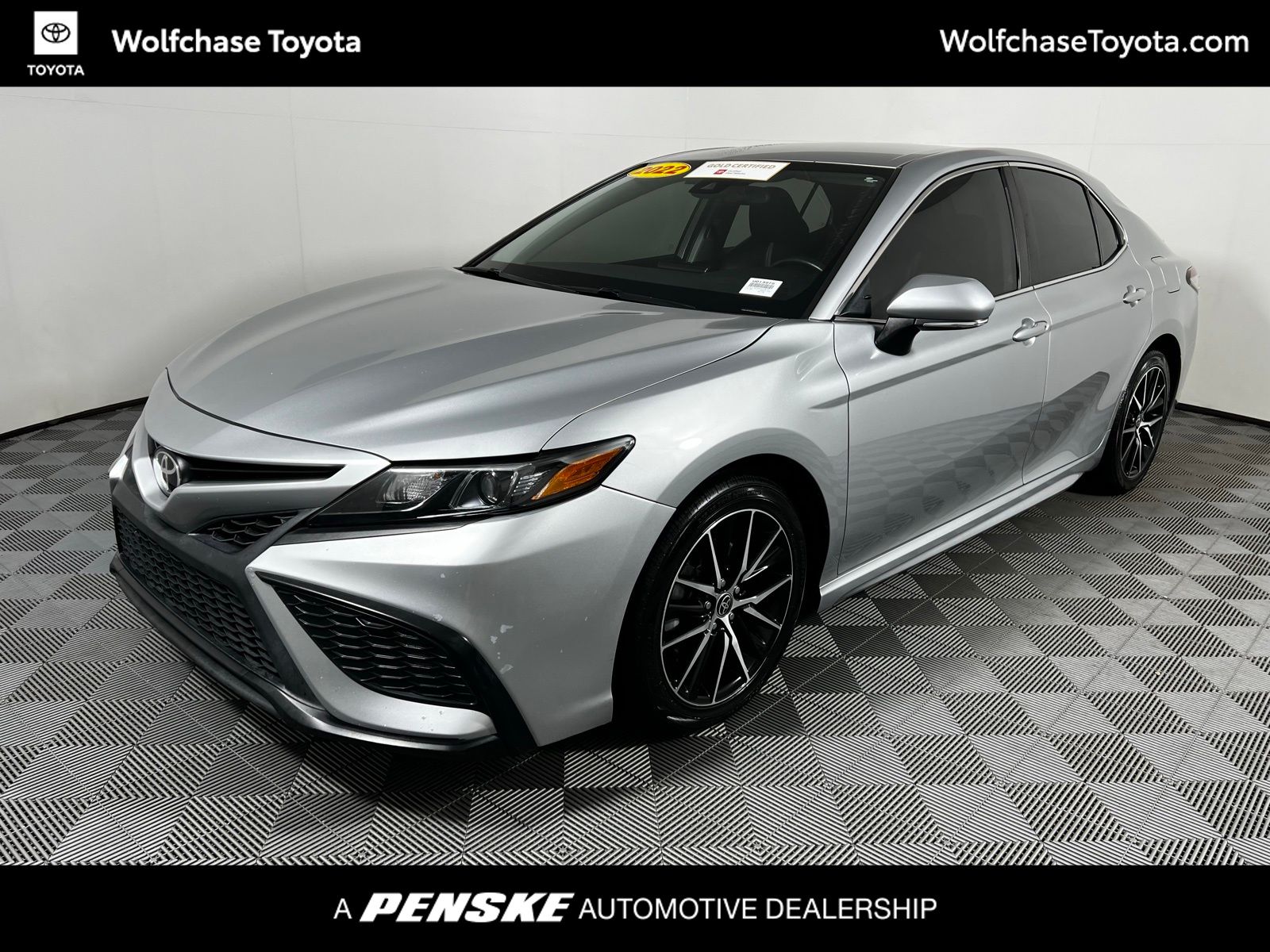 Thumbnail: 2022 Toyota Camry - 1