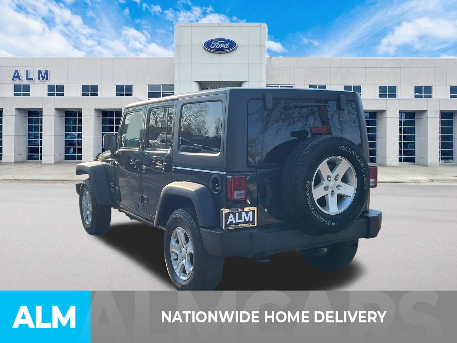 Used 2017 Gray Jeep Unlimited Sport image 4
