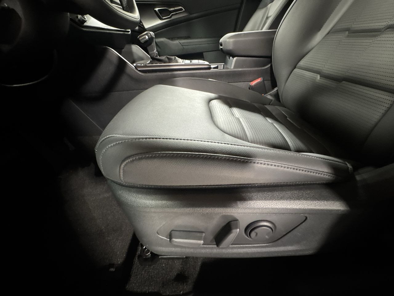 2026 Kia Sportage photo 13