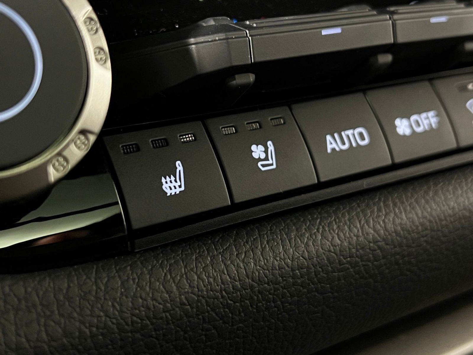 Thumbnail: 2026 Toyota Sequoia - 21