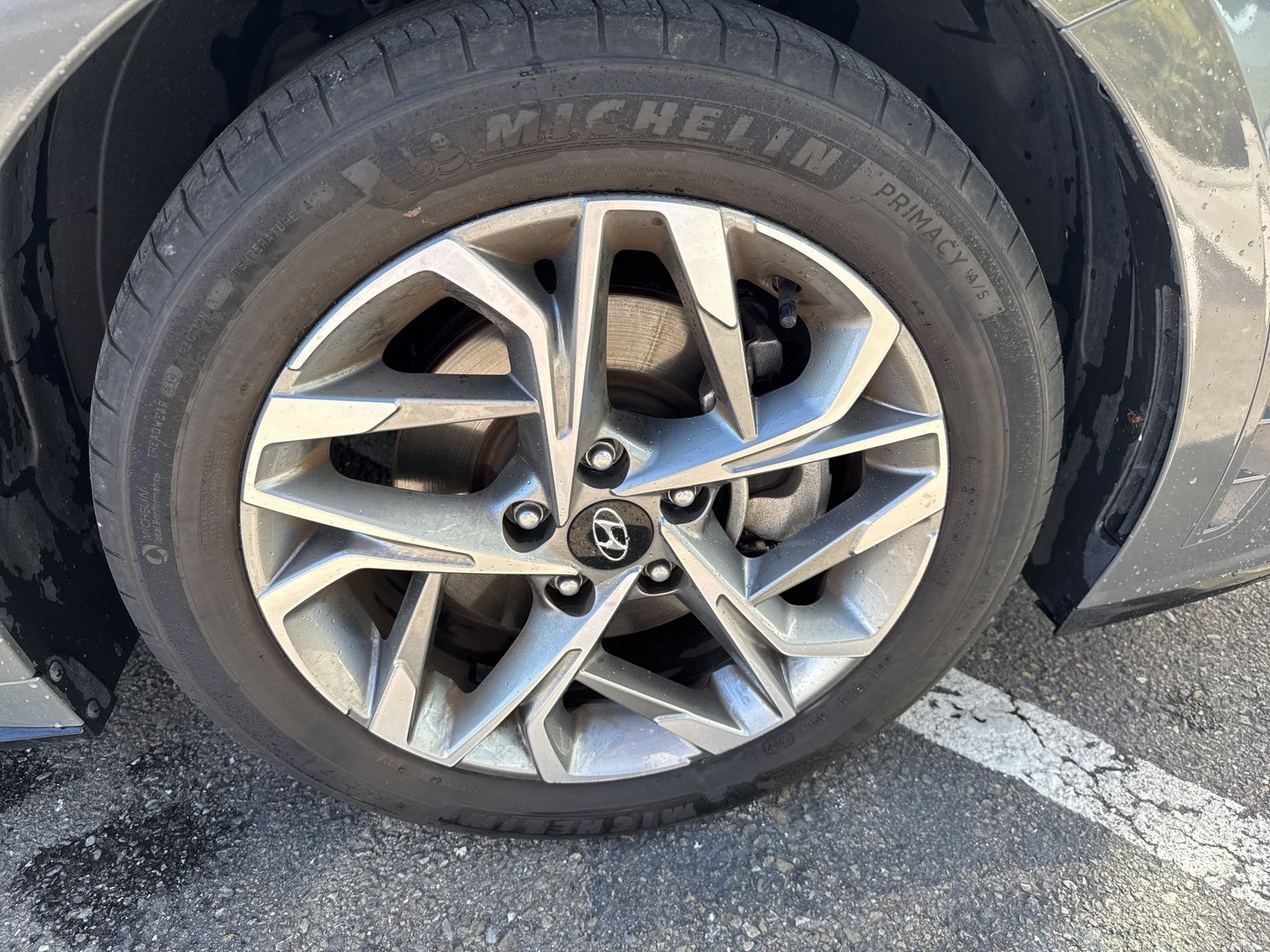 Used 2023 Gray Hyundai SEL image 18