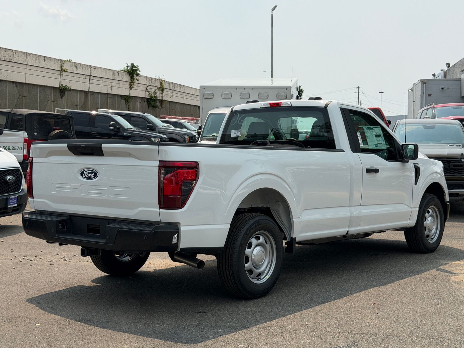 New 2026 Oxford White Ford XL image 5