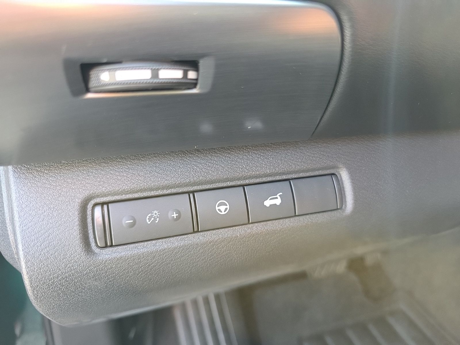 Used 2024 Black Nissan SL image 35
