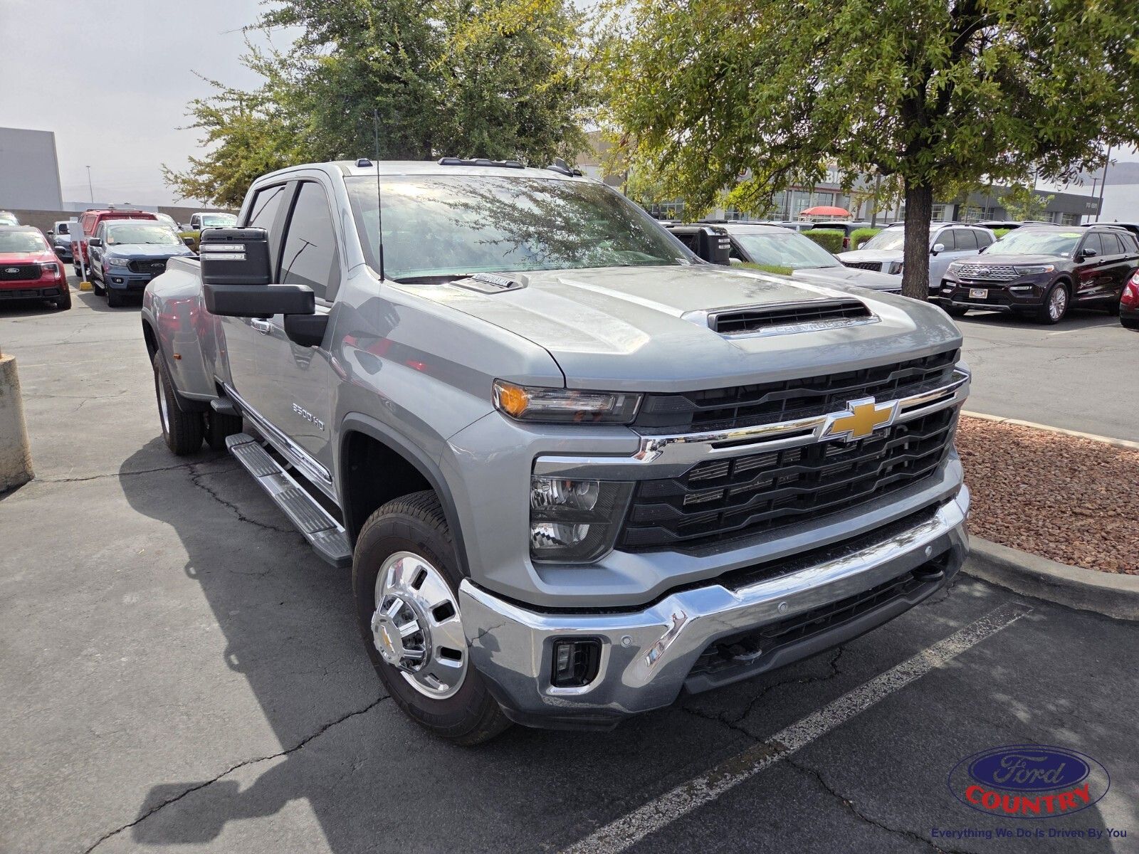 2025 Chevrolet Silverado 3500HD LT