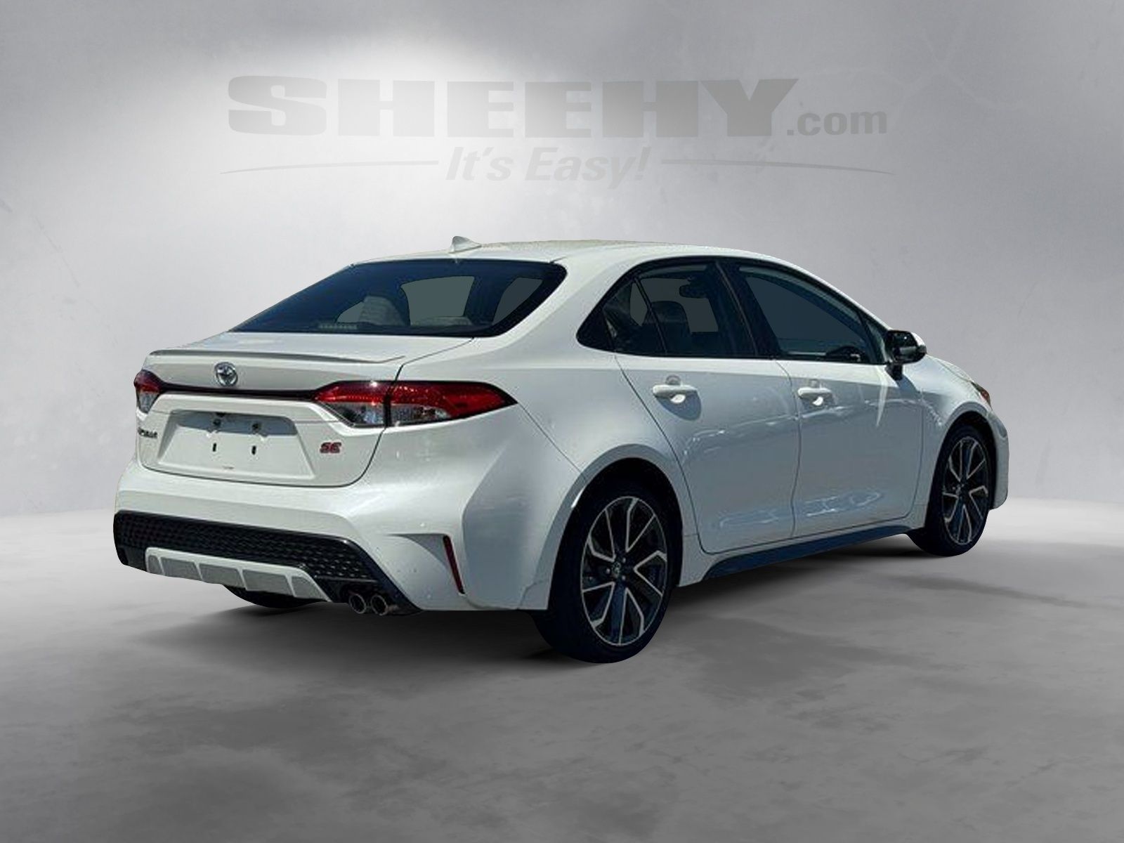 Used 2020 White Toyota SE image 12