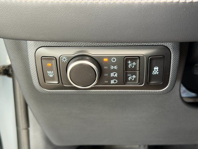 New 2026 Glacier Gray Metallic Tri-coat Ford Select image 32