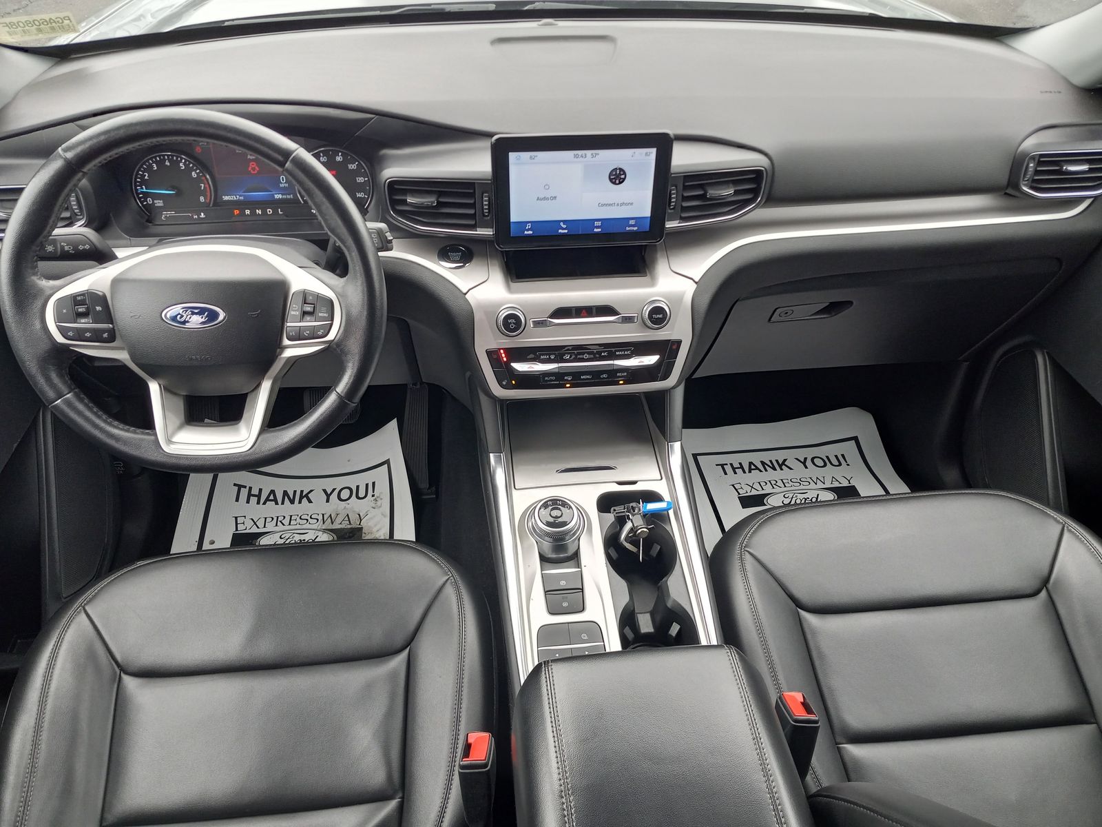 2023 Ford Explorer image 18