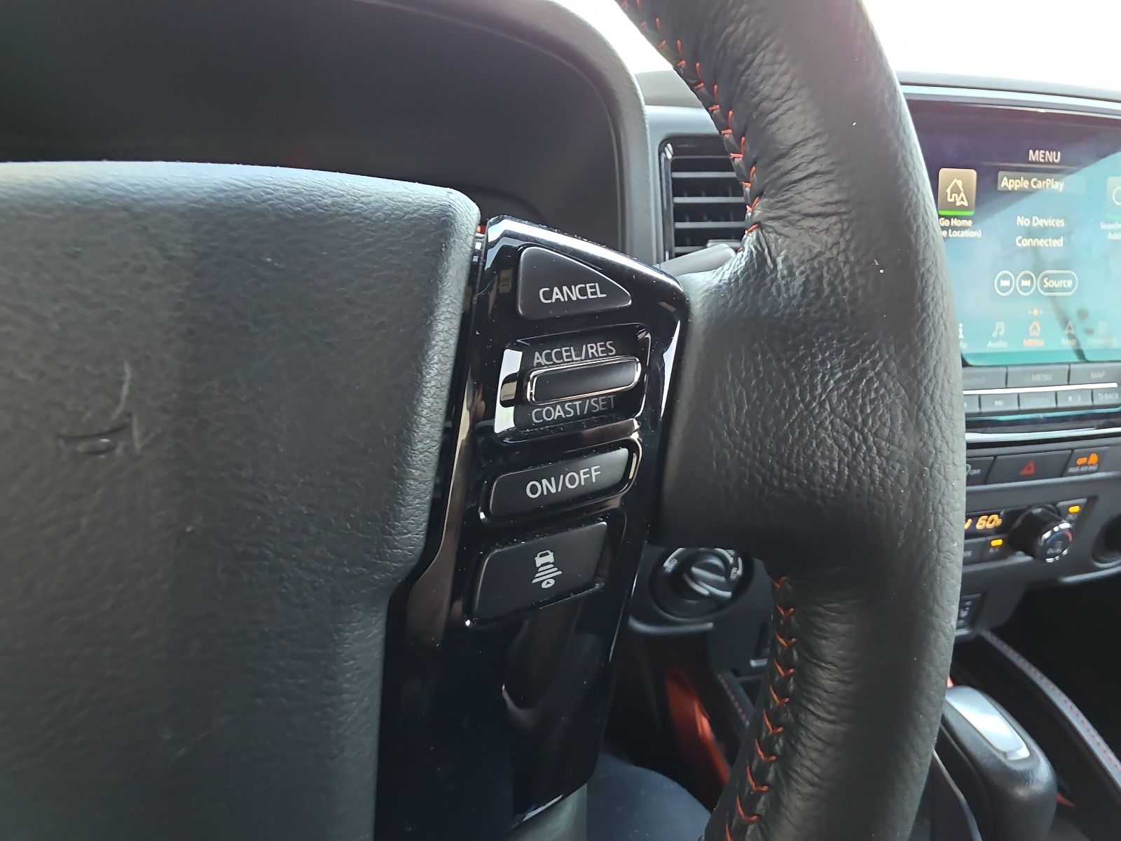 Used 2024 Red Nissan PRO-4X image 31