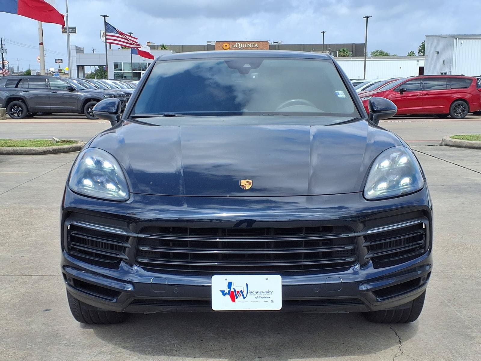 2021 Porsche Cayenne Coupe Base Black at River Oaks CDJR