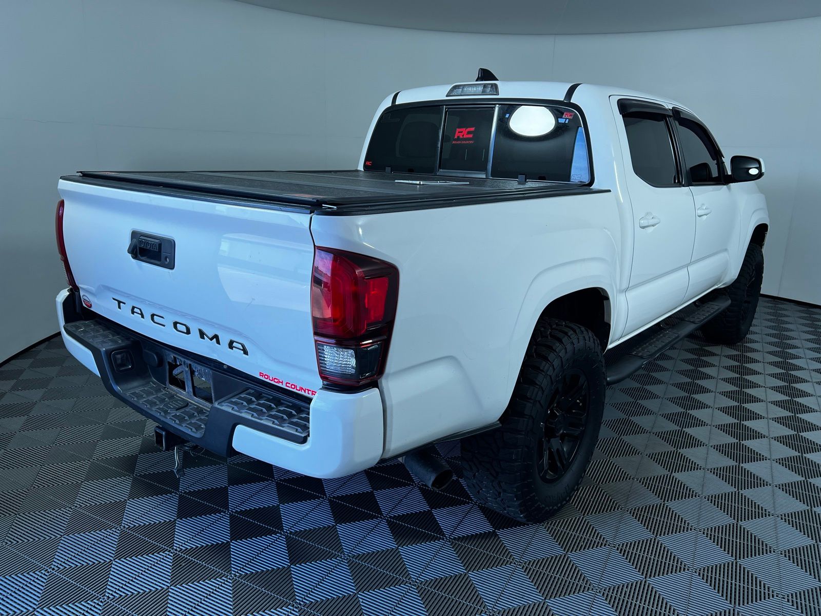Thumbnail: 2021 Toyota Tacoma - 5
