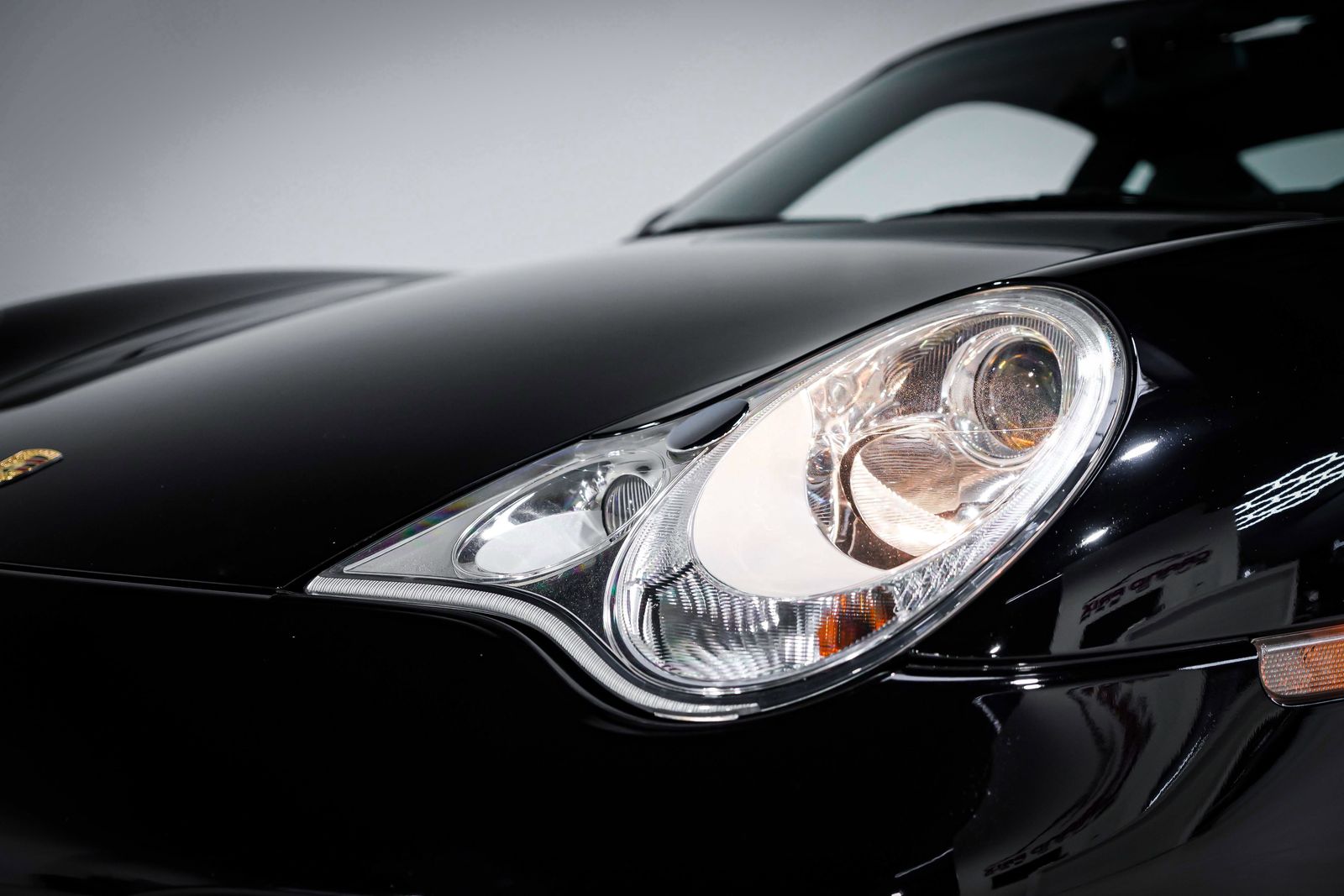 2003 Porsche 911 Turbo — photo 32