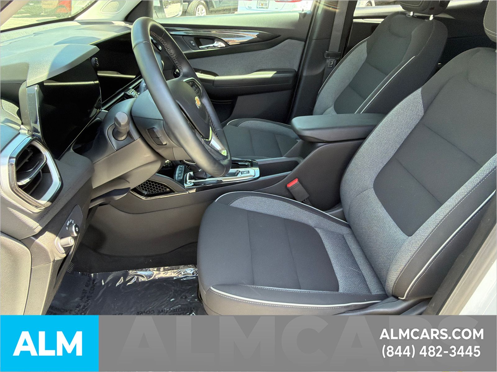 Used 2026 White Chevrolet LT image 10
