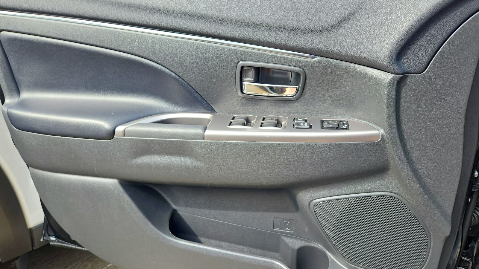 2025 Mitsubishi Outlander Sport