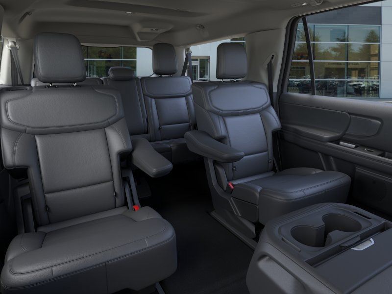 New 2026 Star White Metallic Tri-Coat Ford Active image 11