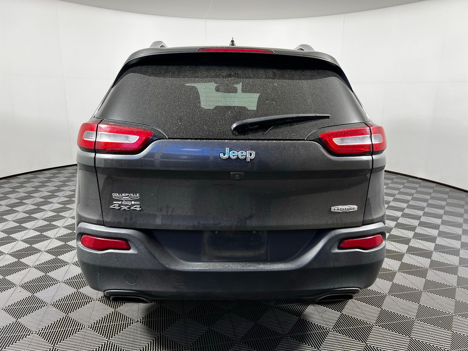 Thumbnail: 2016 Jeep Cherokee - 6