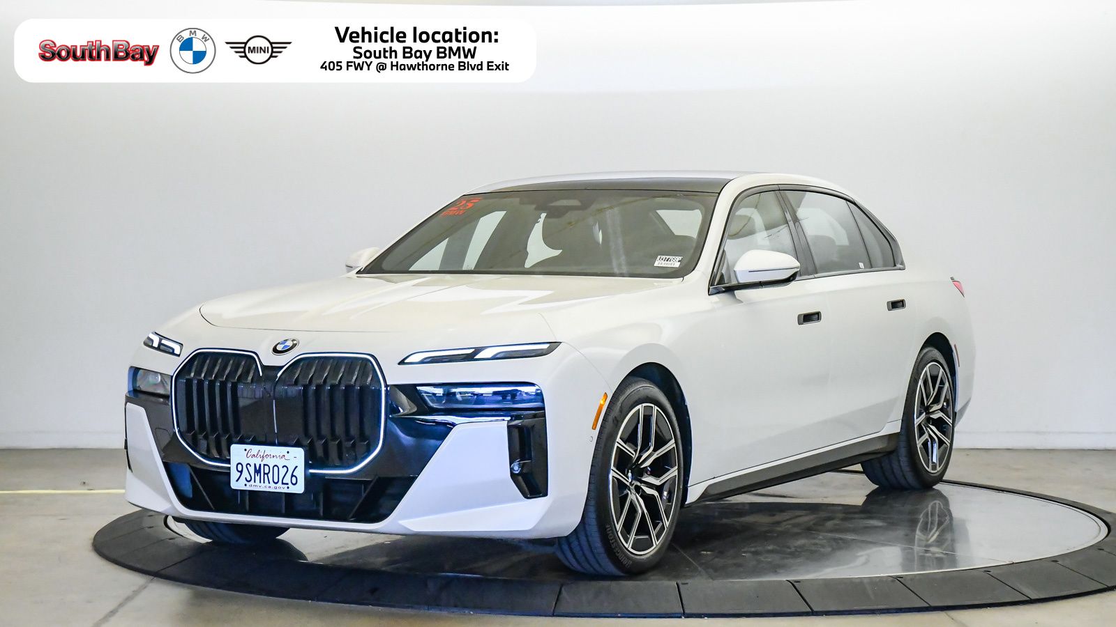Mineral White Metallic 2025 BMW 7 Series Sedan Rear-Wheel Drive 8-Speed Automatic