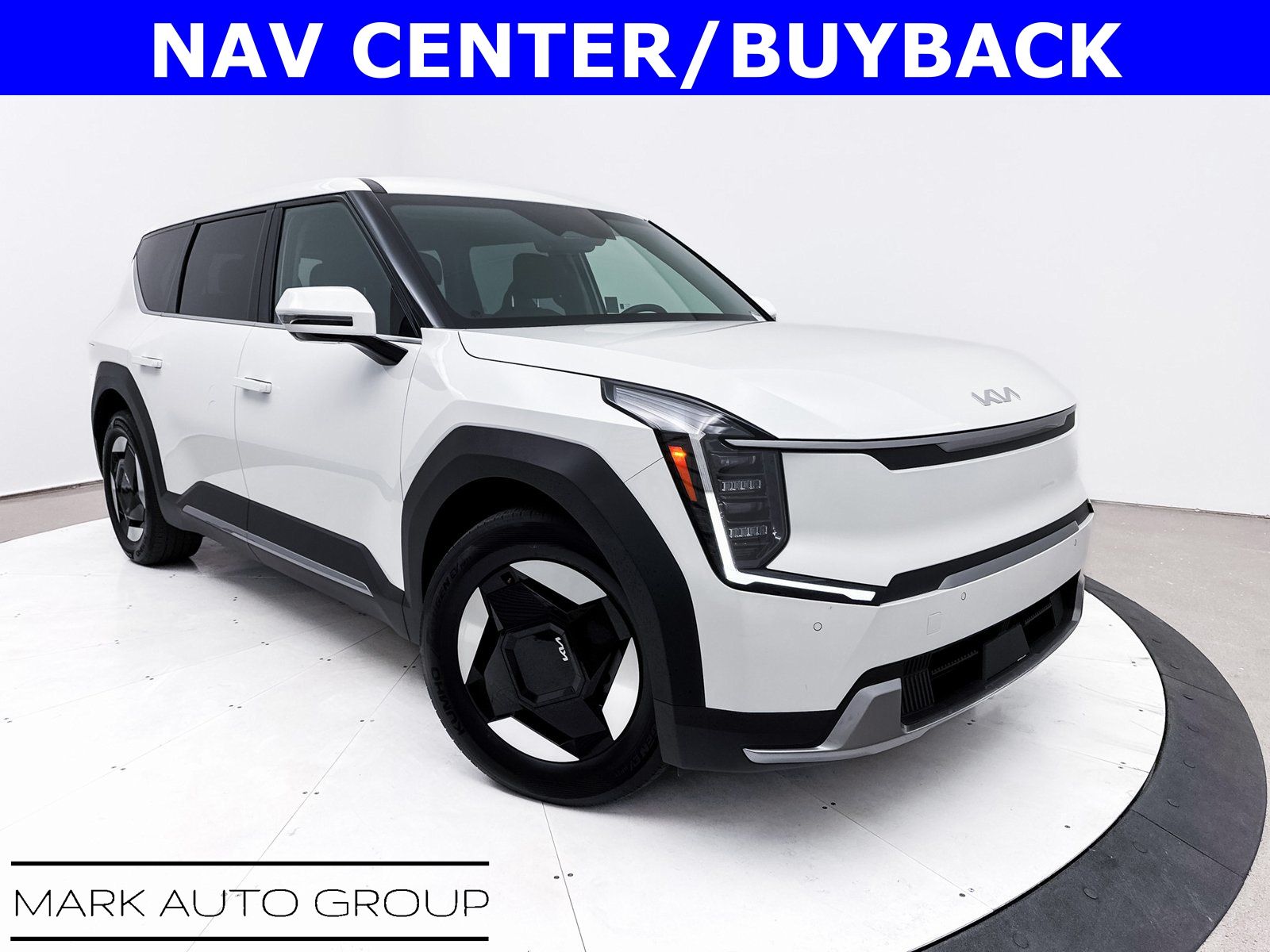 2024 Kia EV9 Light Long Range