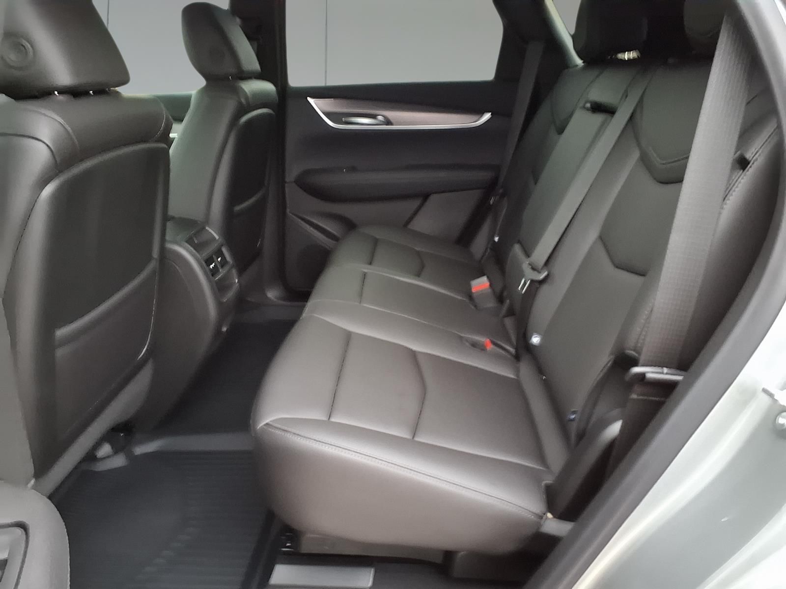 2026 Cadillac XT5 Luxury Silver at Classic Chevrolet Galveston
