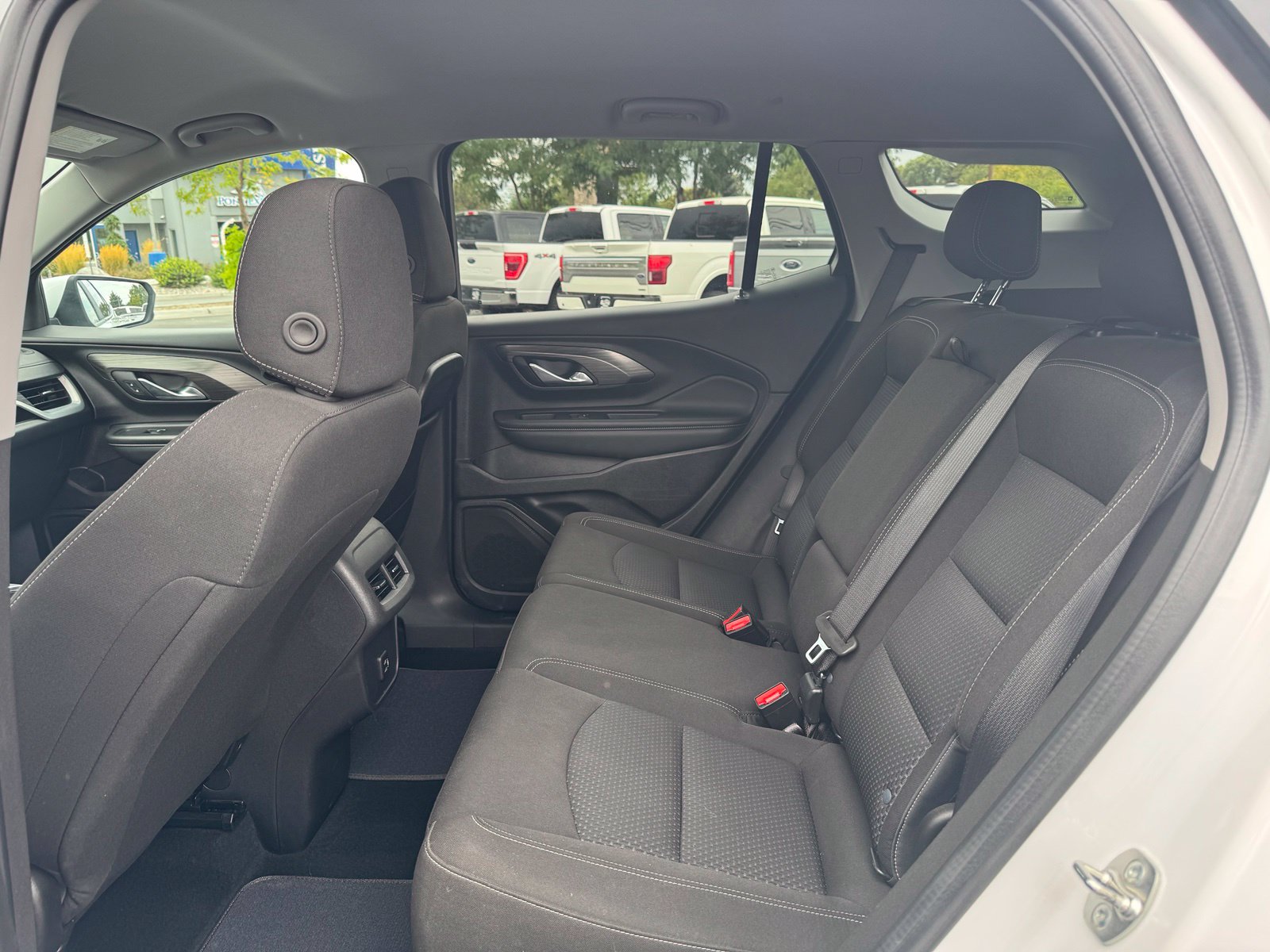 Used 2024 GMC Terrain SUV