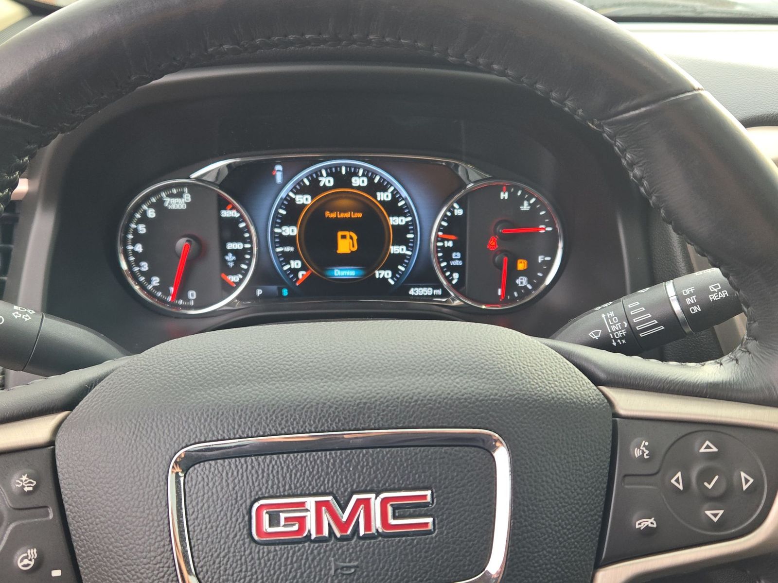 2018 GMC Acadia Denali 10