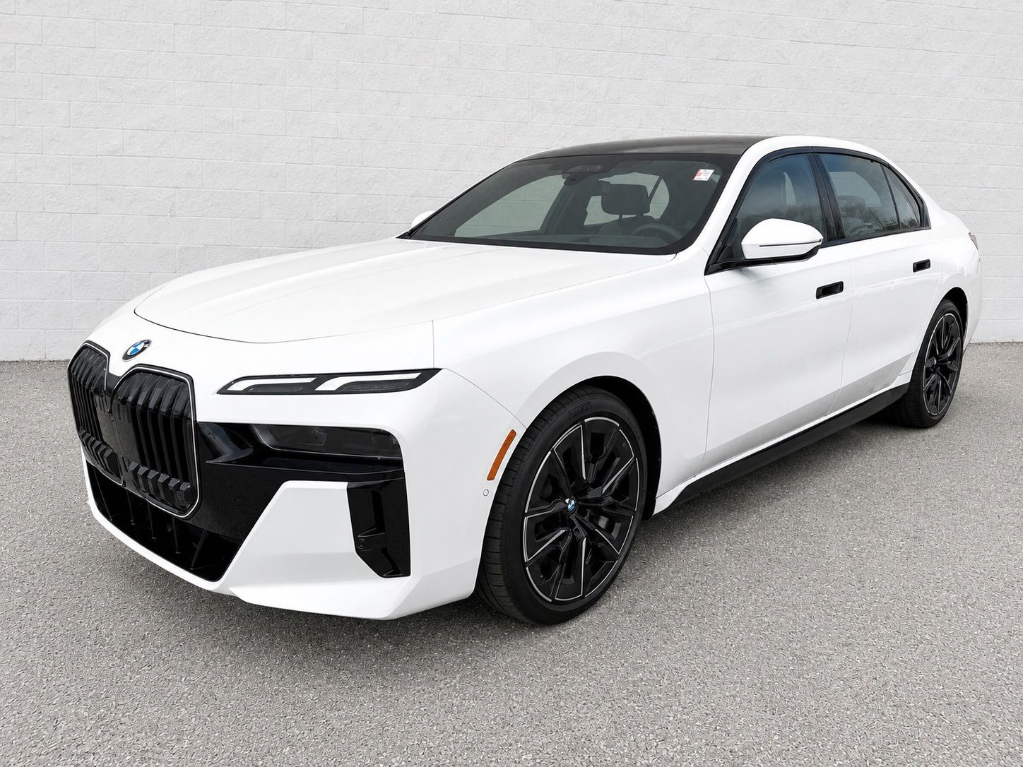 Alpine White 2025 BMW 7 Series 760i xDrive Sedan All-Wheel Drive 8-Speed Automatic