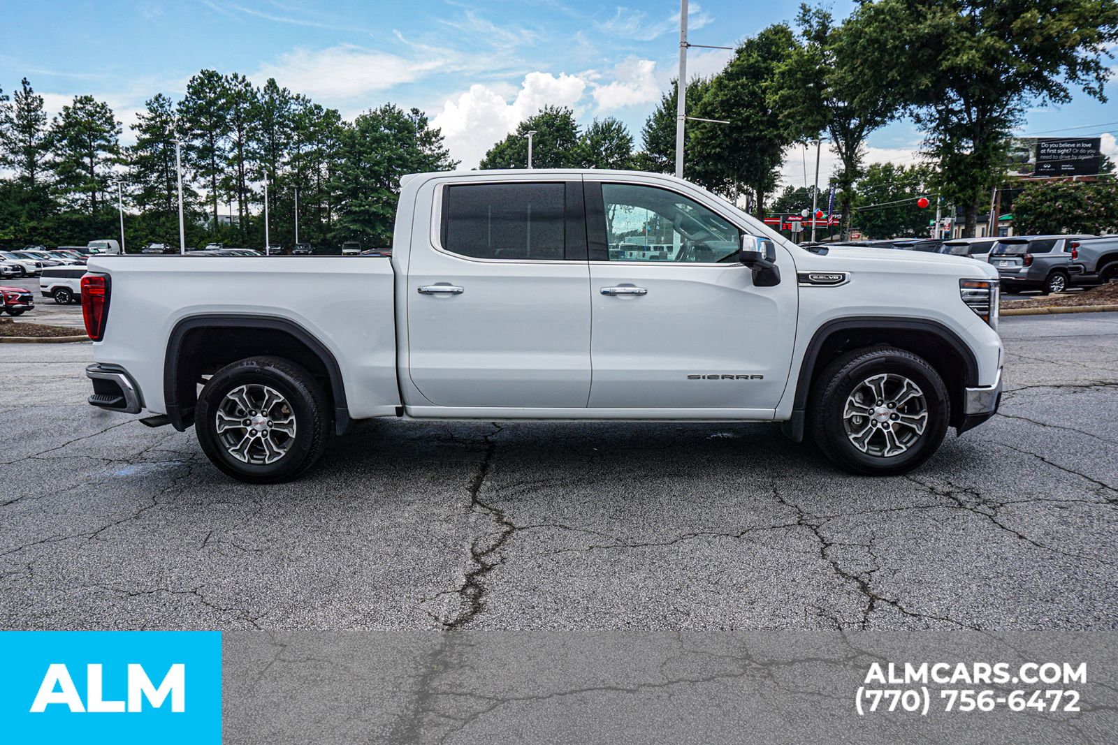 Used 2025 White GMC SLT image 10