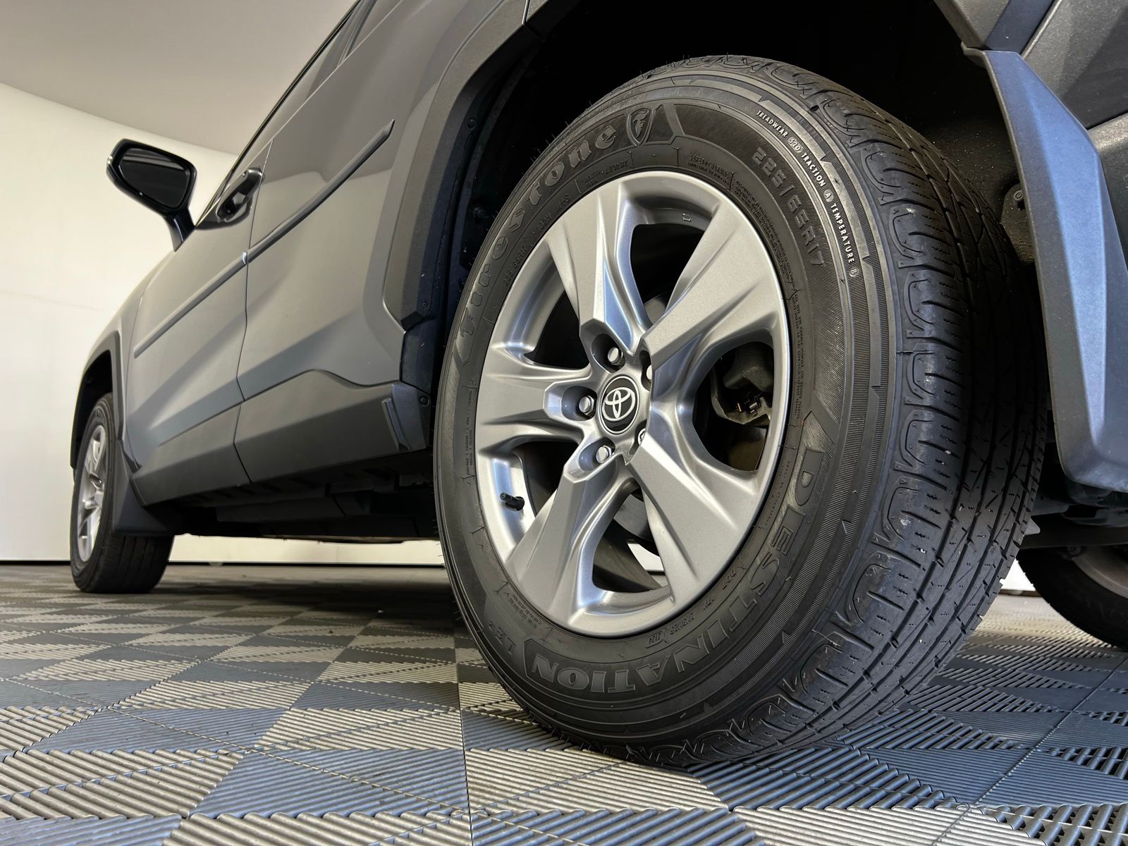 Thumbnail: 2024 Toyota RAV4 - 9