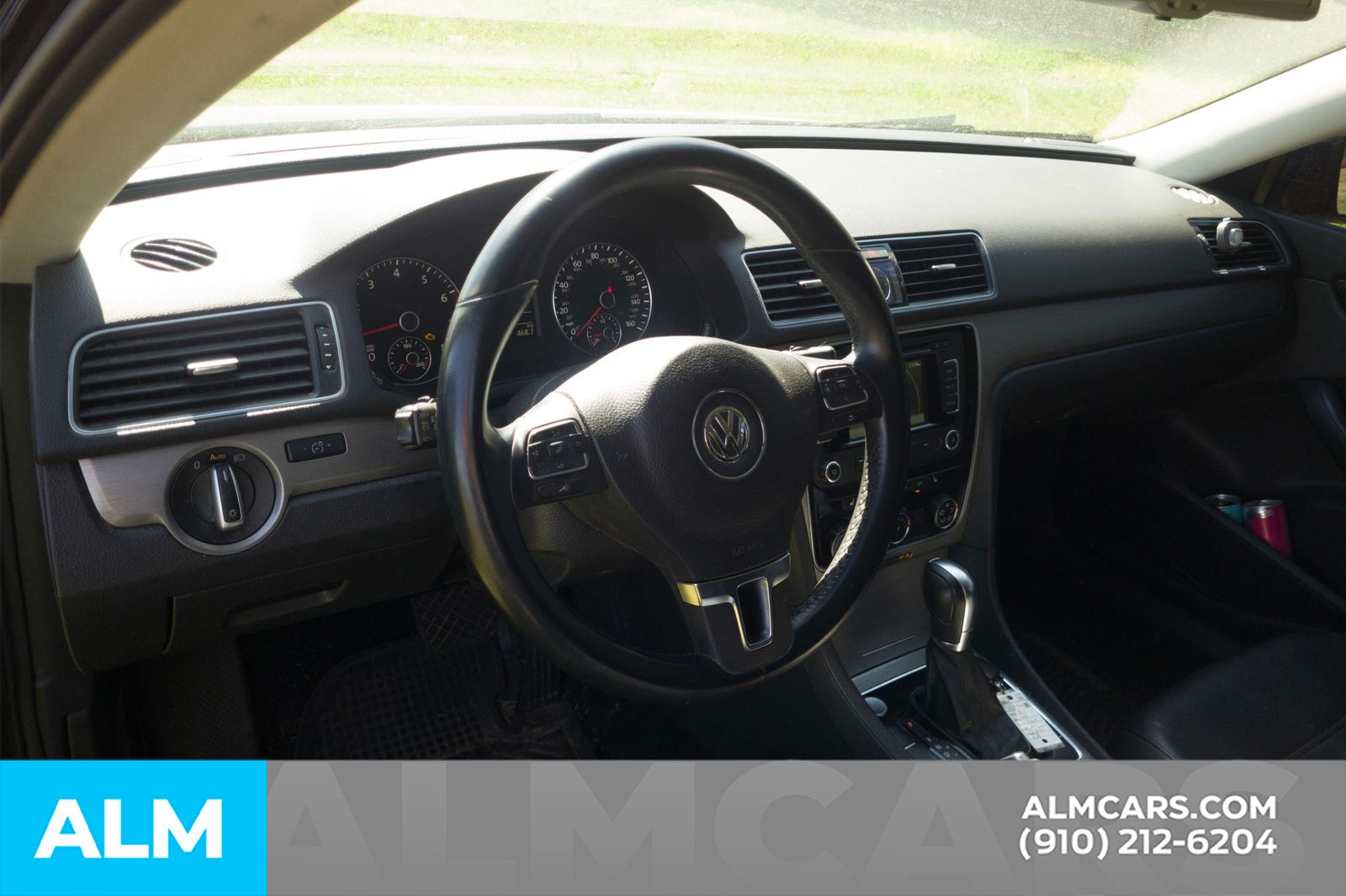 Used 2014 Night Blue Volkswagen 1.8T Sport image 6