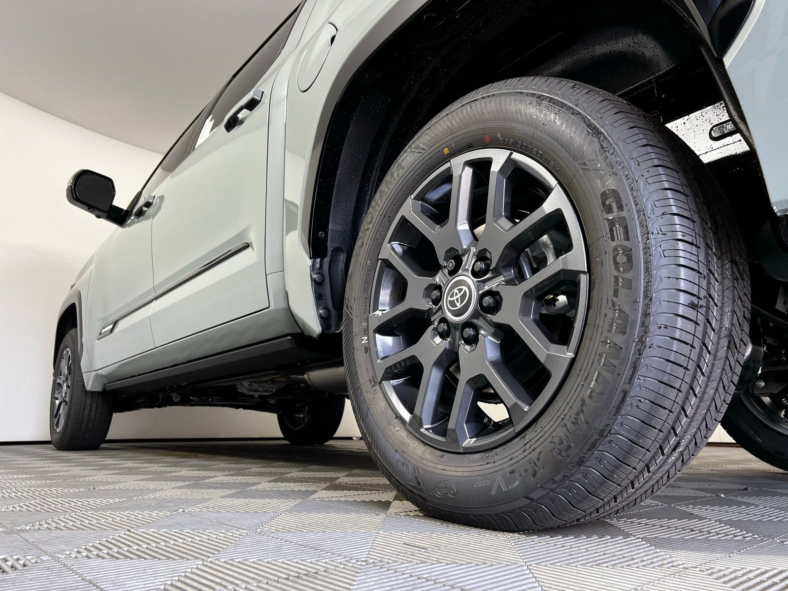 2025 Toyota Tundra Platinum 27