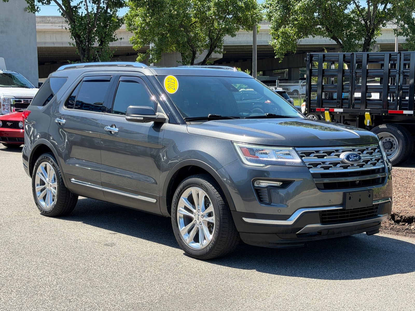 2019 Ford Explorer Limited 4WD's photo