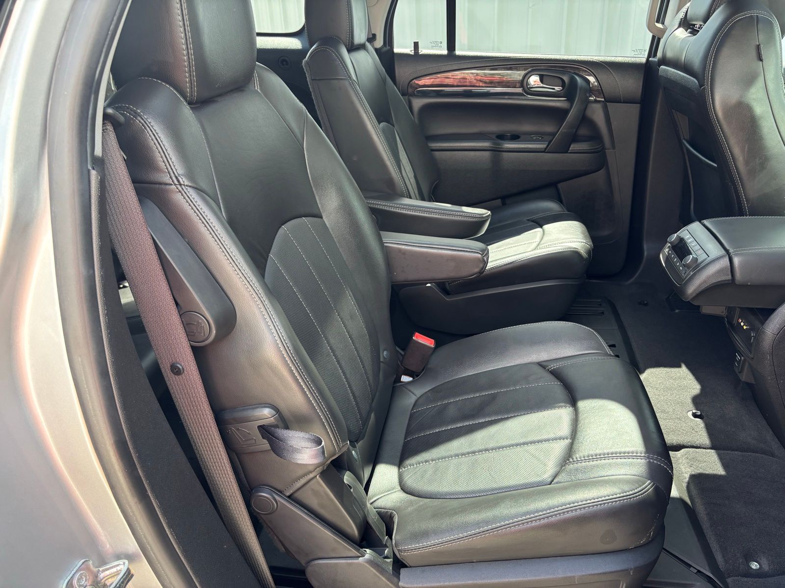 Used Car 2015 Buick Enclave  Premium Group For Sale Under $20,000 In Austin, Texas