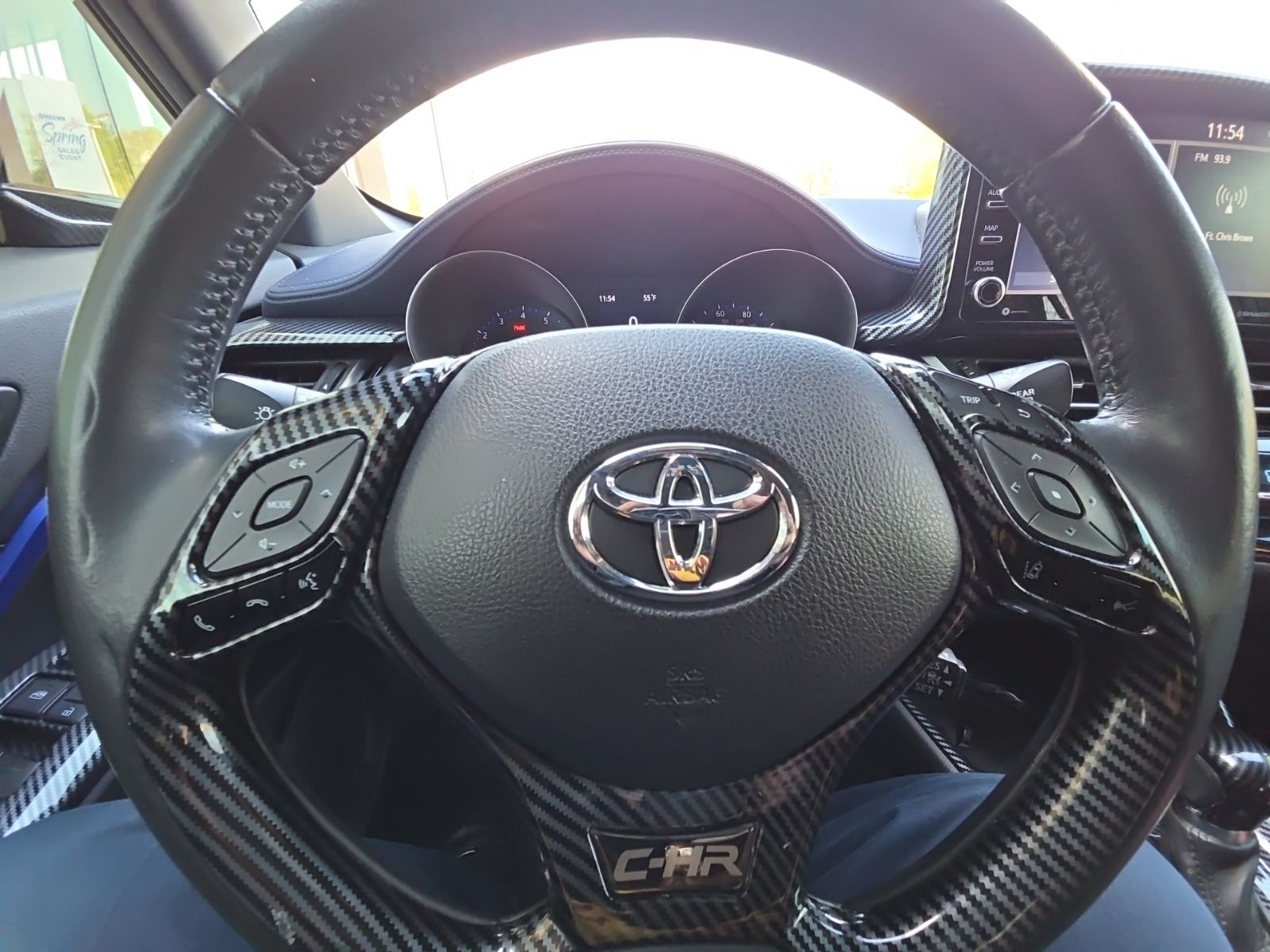 Used 2021 White Toyota XLE image 17