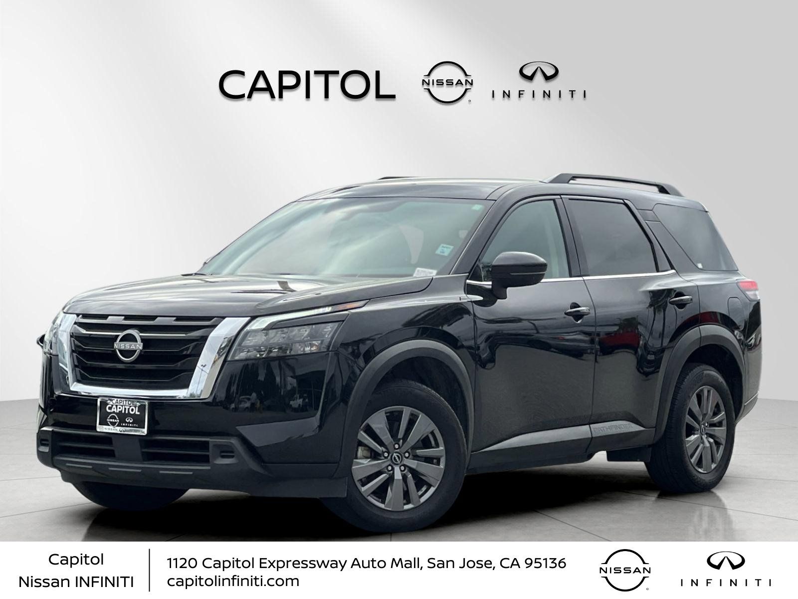 2025 Nissan Pathfinder SV 2WD's photo