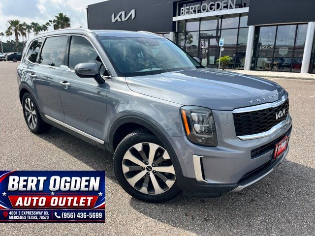 Silver 2022 Kia Telluride EX FWD SUV / Crossover Front-Wheel Drive 8-Speed Automatic