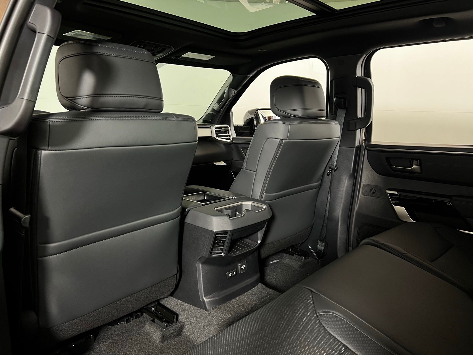 Thumbnail: 2026 Toyota Tundra - 21