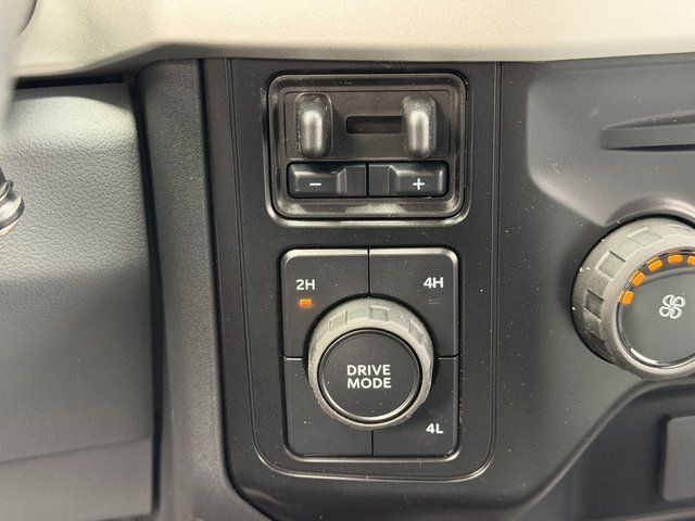 New 2026 Oxford White Ford XL image 29