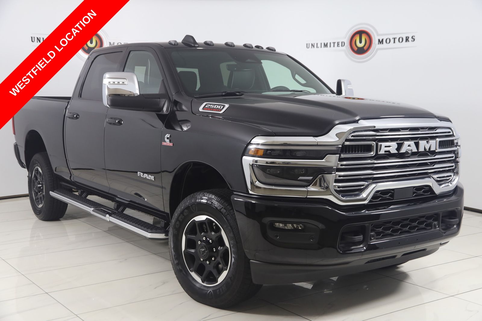 Diamond Black Crystal Pearlcoat 2025 RAM 2500 Pickup Truck Four-Wheel Drive 8-Speed Automatic