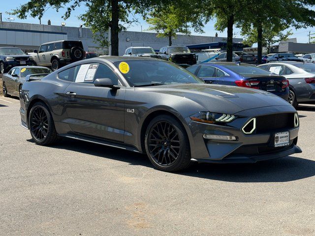 2018 Ford Mustang GT Coupe Premium's photo