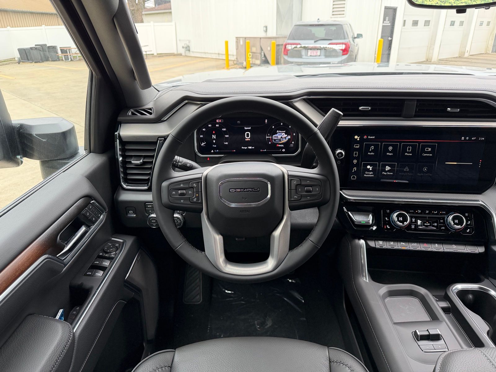 View vehicle photo 2