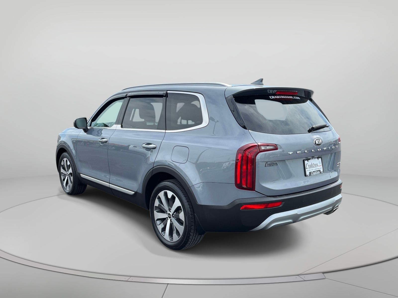 View vehicle photo 6