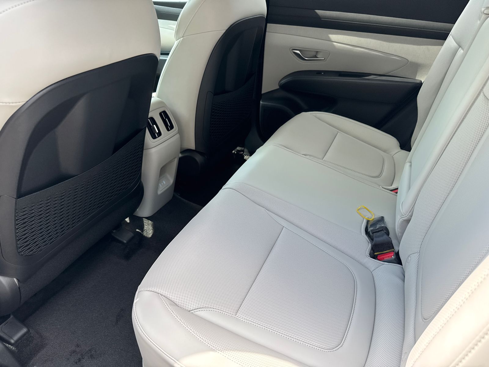 2025 Hyundai Tucson Hybrid SEL Convenience photo 20