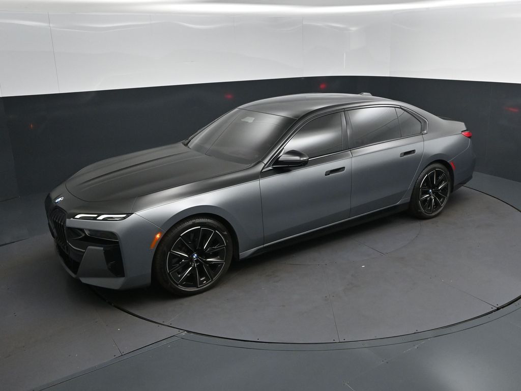  2023 BMW 7 Series 740i RWD   