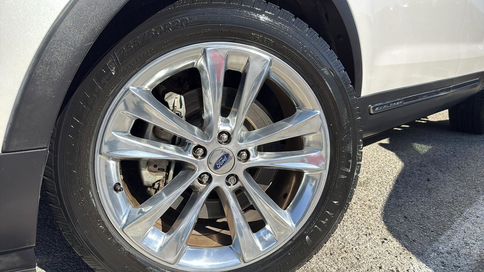 Used Car 2018 Ford Explorer  Xlt For Sale Under $20,000 In Austin, Texas