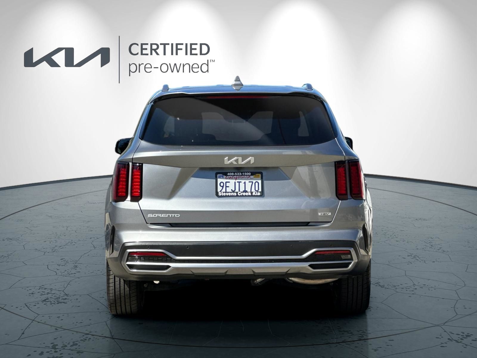 View vehicle photo 5