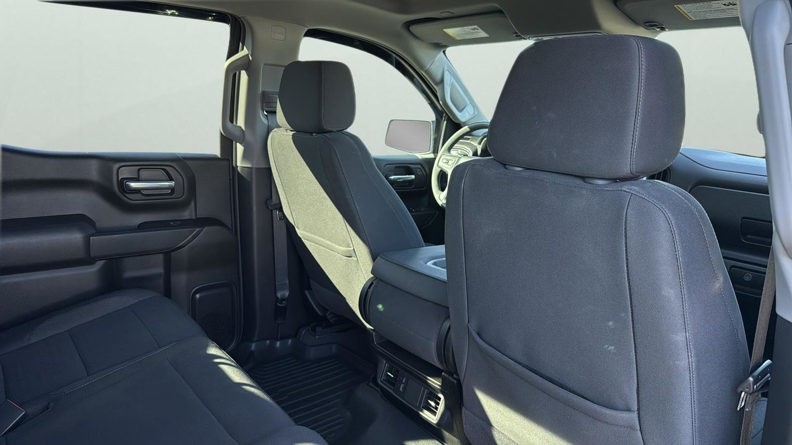 Used Car 2025 Chevrolet Silverado 1500  Custom For Sale Under $40,000 In Austin, Texas