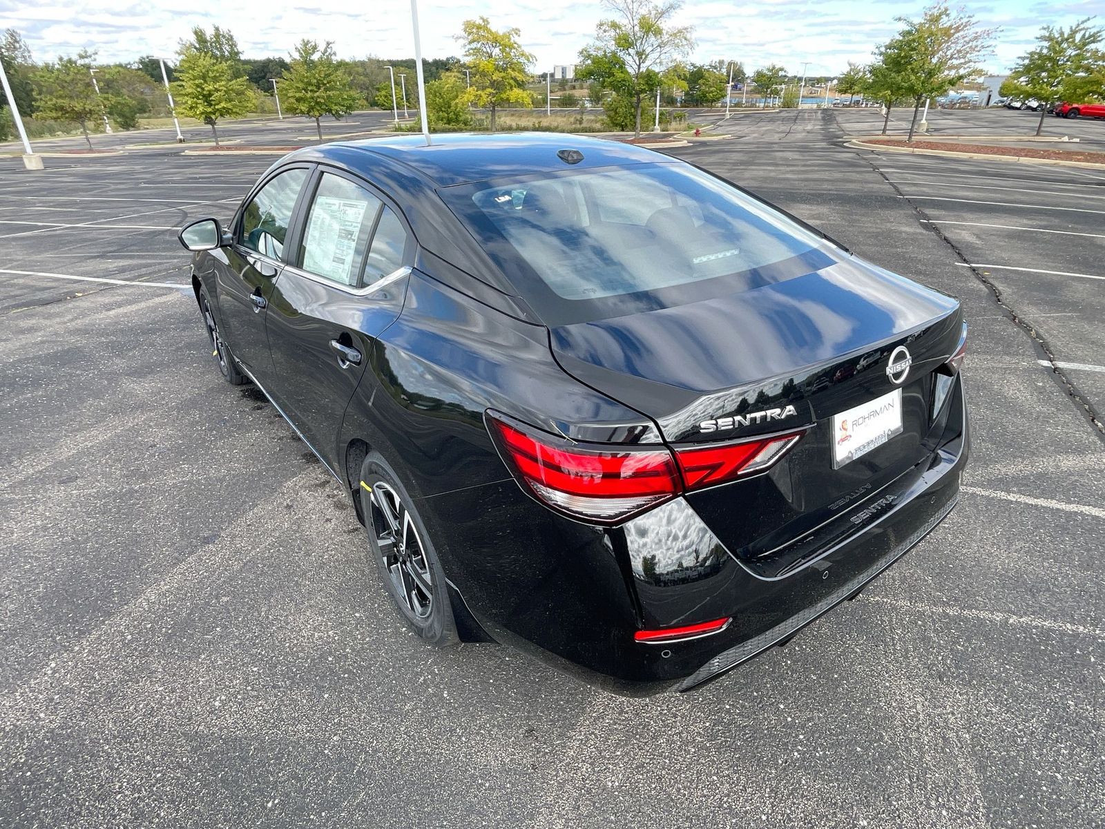 2025 Nissan Sentra SV 31