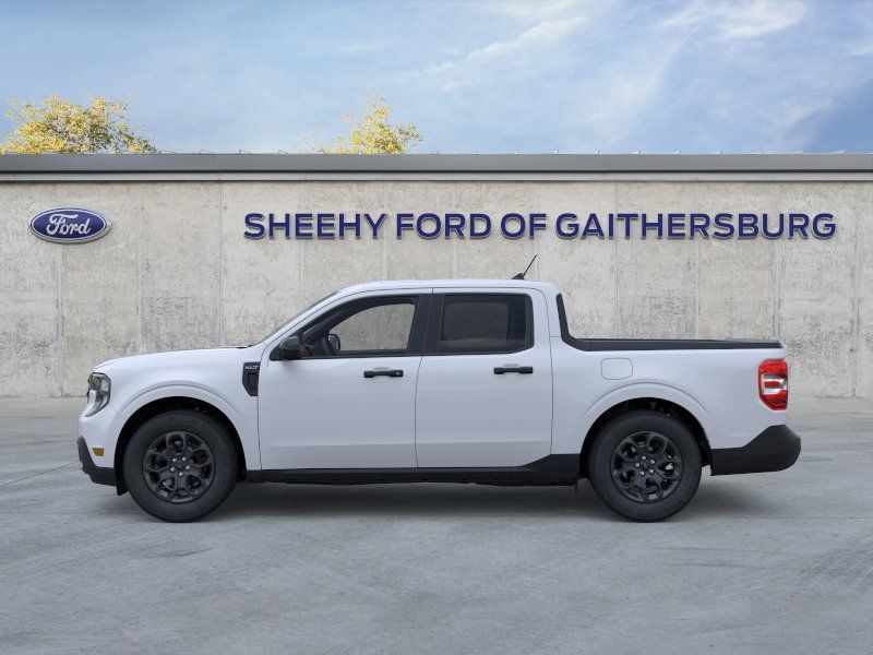 New 2026 Space White Metallic Ford XLT image 4