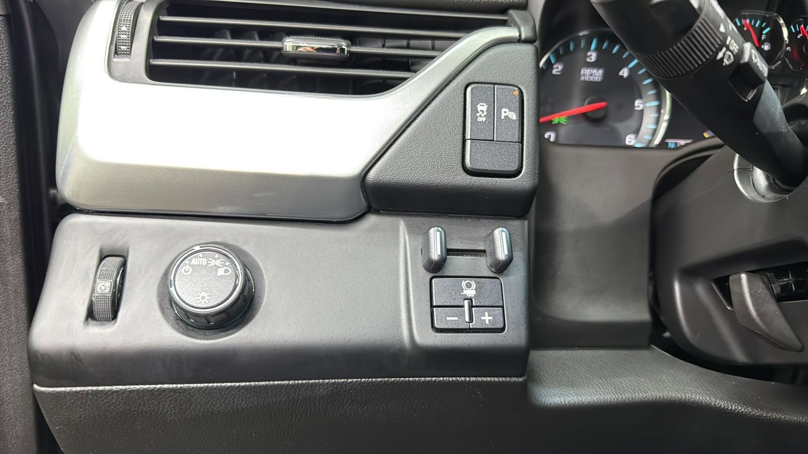 Used Car 2017 Chevrolet Tahoe  Ls For Sale Under $20,000 In Austin, Texas