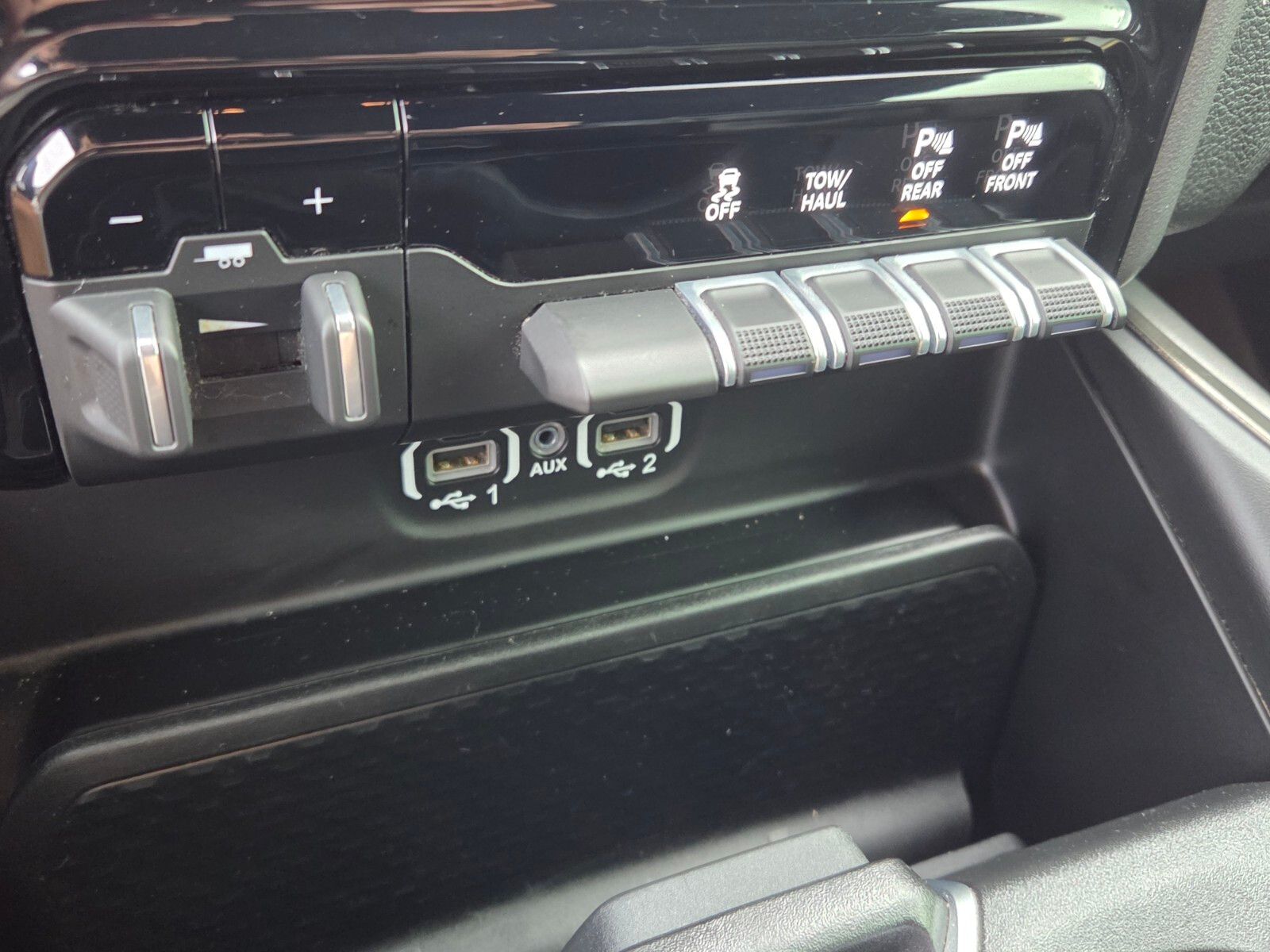 Used 2022 White Ram Rebel image 22